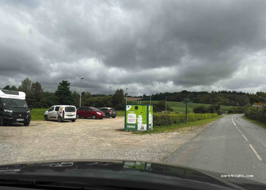 (62142) Henneveux - 30 Route des Prés — foto