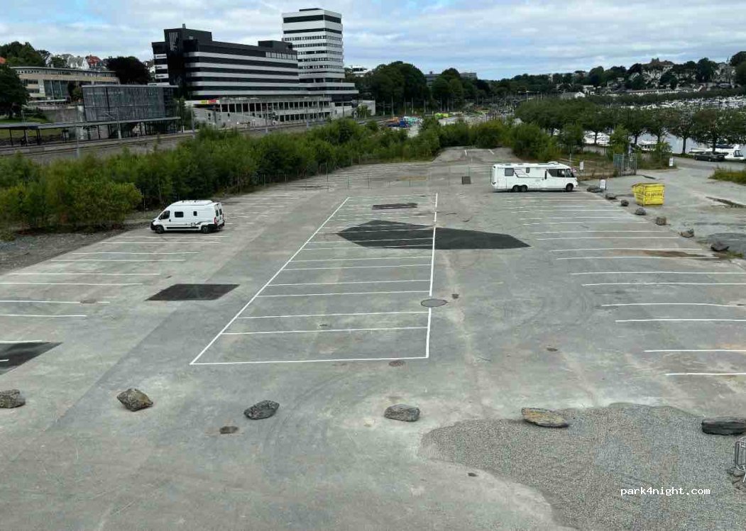 (4016) Stavanger - 120 Consul Sigval Bergesens vei — foto