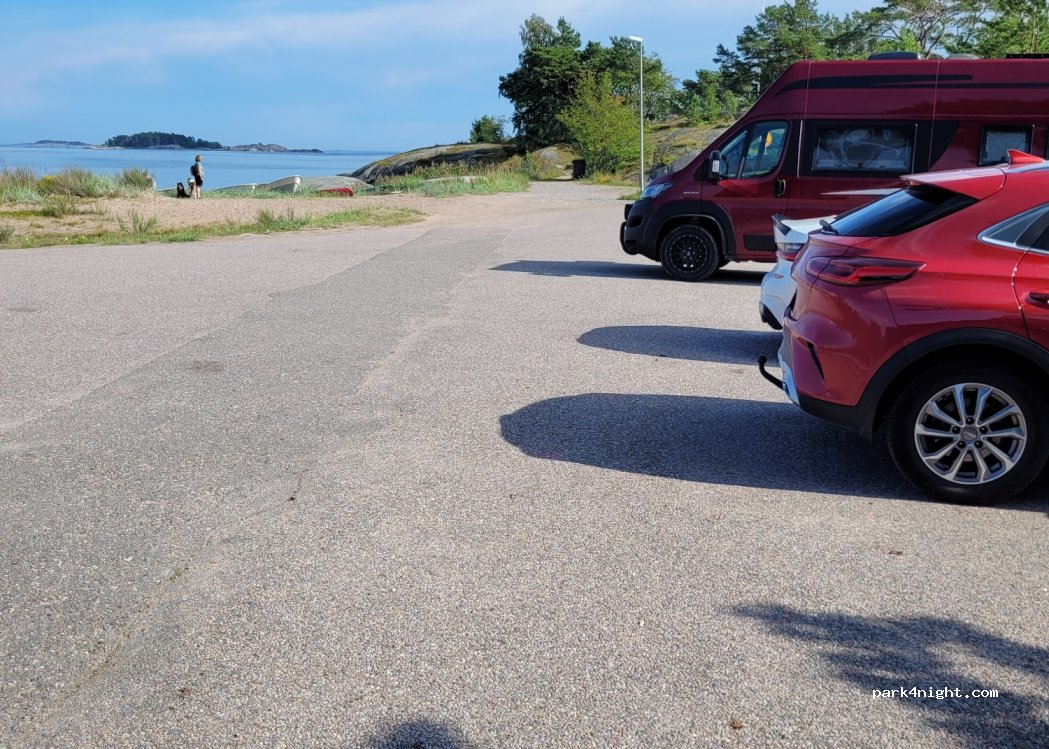 (10900) Hanko - Unnamed Road — foto