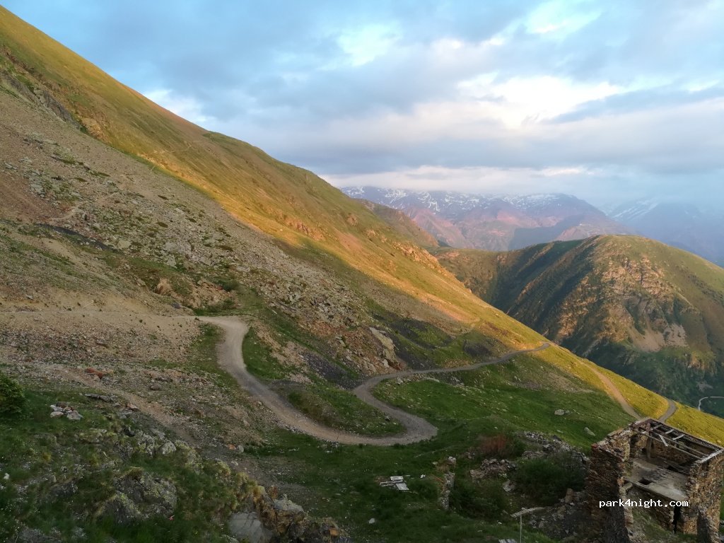 (38750) Huez - Unnamed Road — foto 2