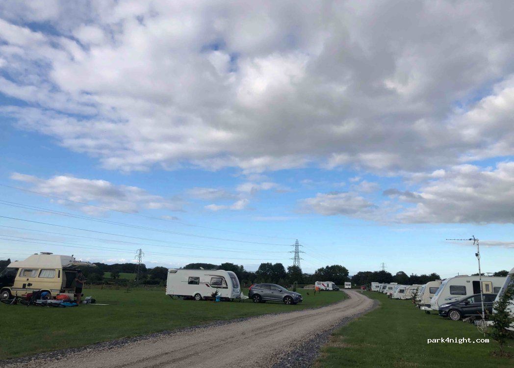 Newton Brook Caravan Camping & Storage Ltd — foto 2