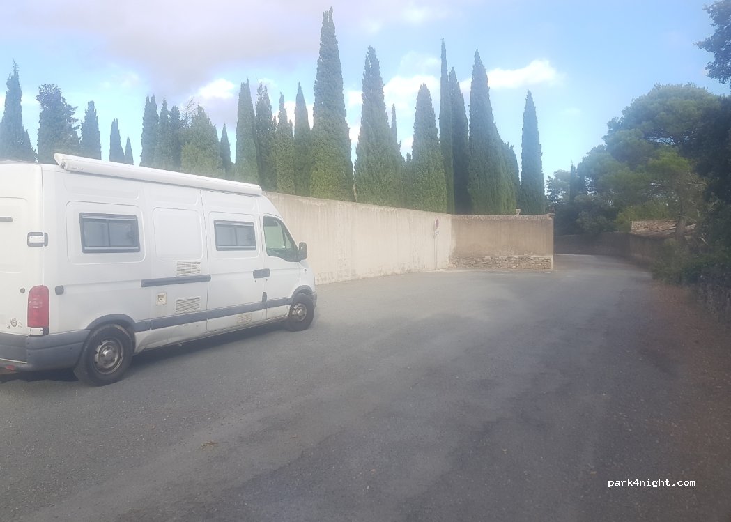 (11120) Pouzols-Minervois - 2 Chemin d'Oupia — foto