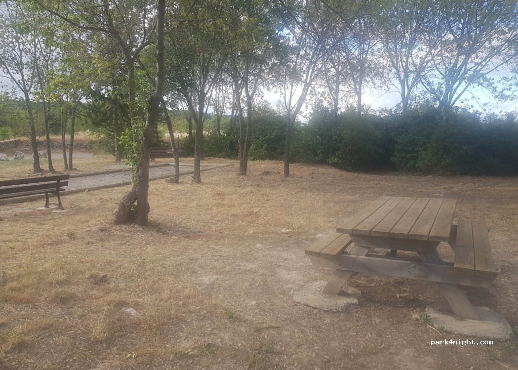 (11120) Pouzols-Minervois - 2 Chemin d'Oupia — foto 2
