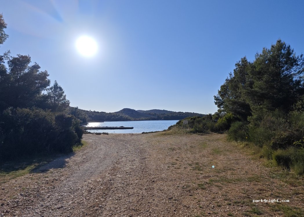 () Žaborić - Unnamed Road — foto 4