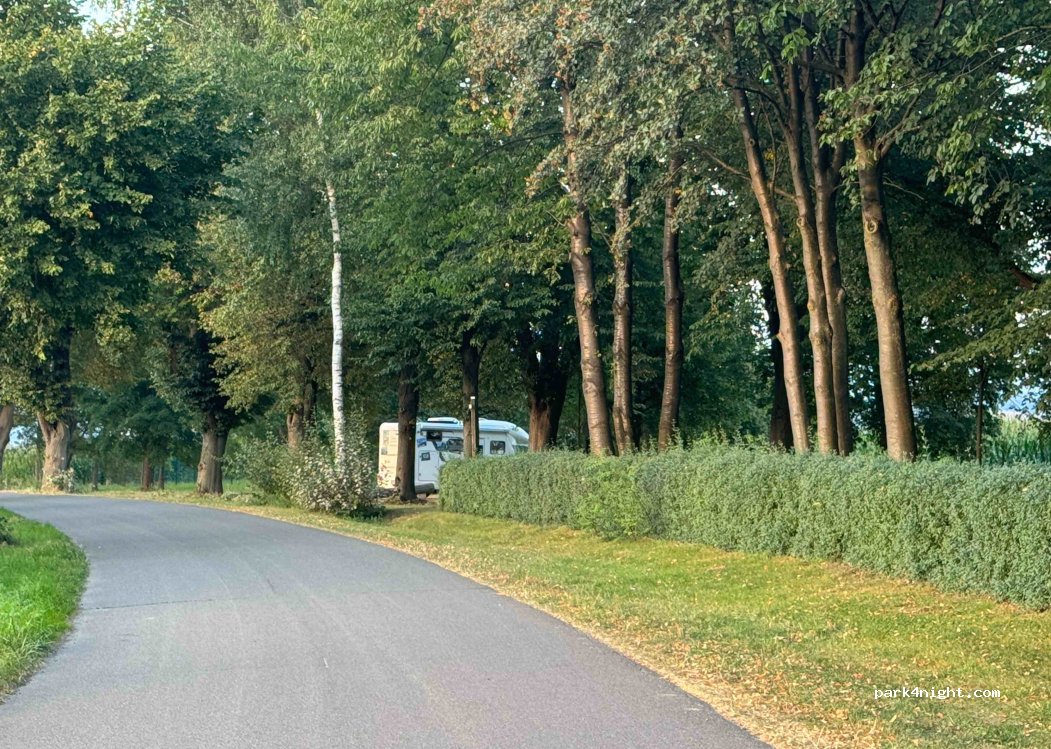 (37434) Wollbrandshausen - 1 Am Höherberg — foto