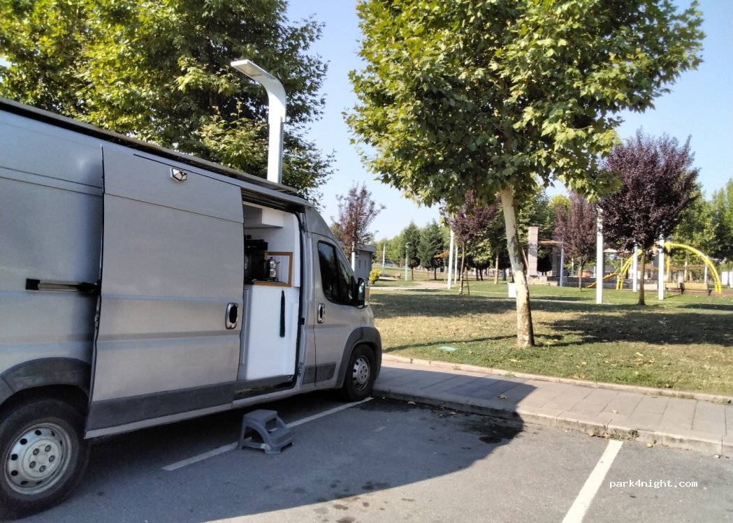 (54200) Erenler - 40 Sakarya Caddesi — foto 2
