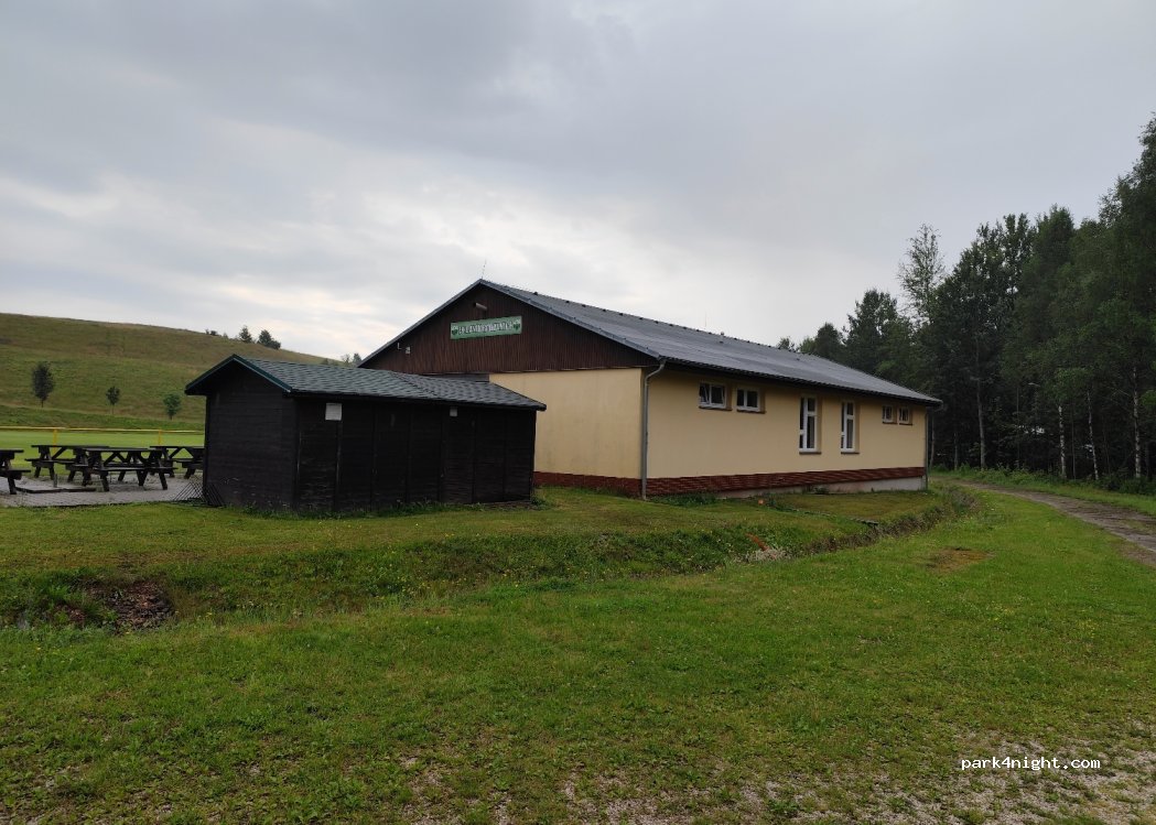 (542 12) Radvanice - Unnamed Road — foto