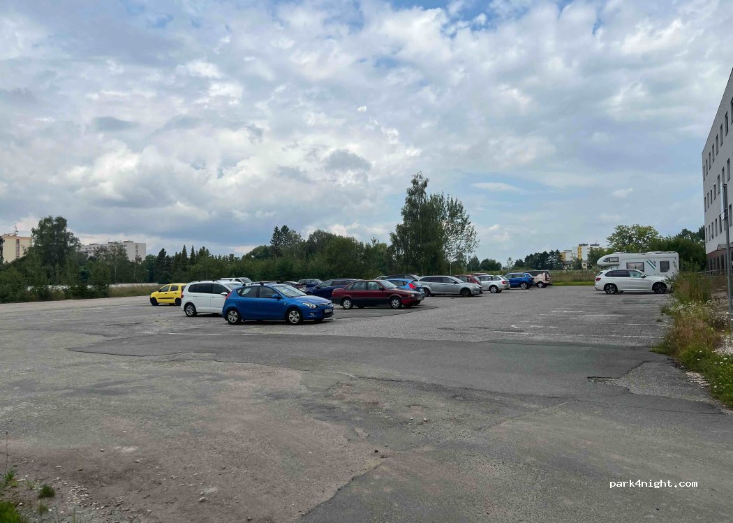 (390 03) Tábor - 3140 Kapitána Jaroše — foto