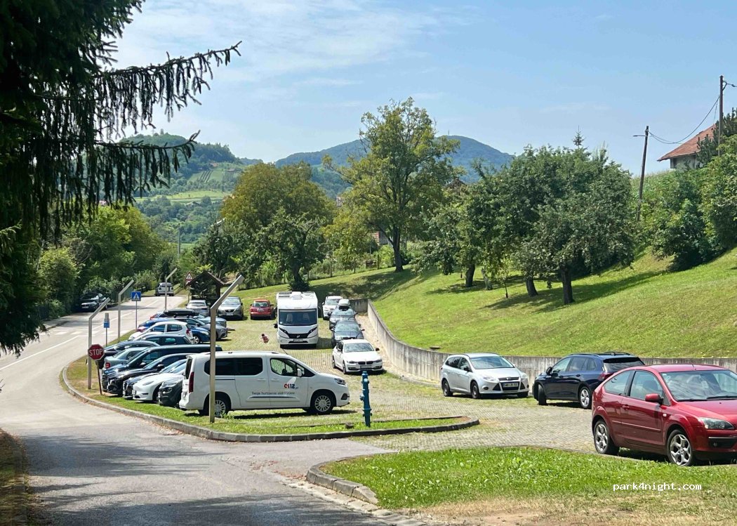 (49215) Tuheljske Toplice - 5 Antuna Mihanovića I ogranak — foto
