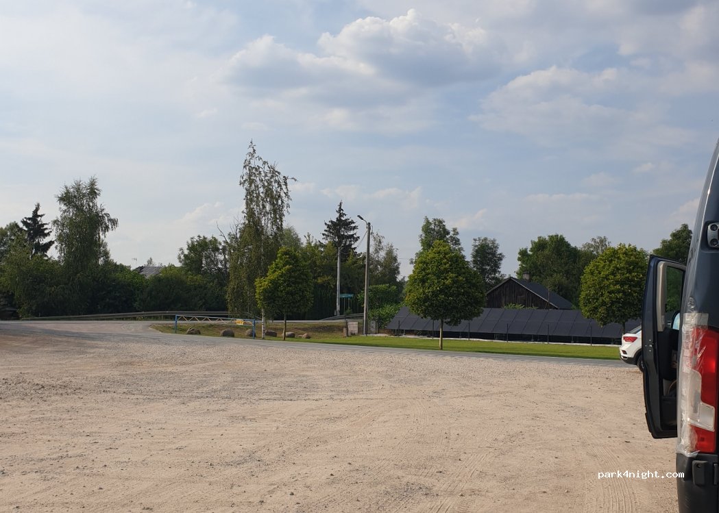 (26-420) Wólka Magierowa - 7 Droga Wojewódzka 728 — foto 2