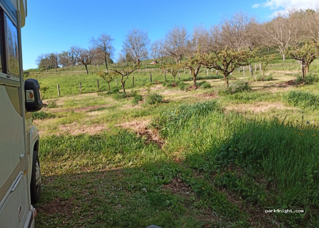 Area de Camping Car — foto 3