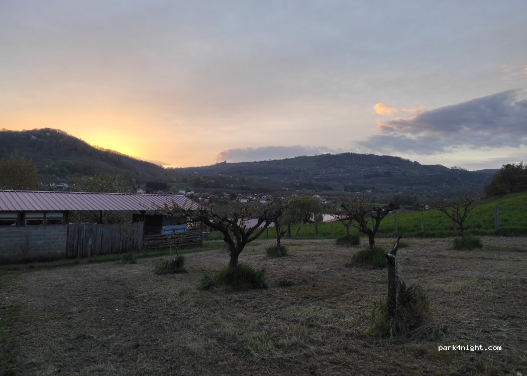 Area de Camping Car — foto 4
