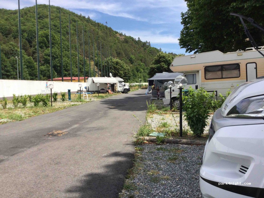 Area Sosta Camper Pontinvrea — foto 4