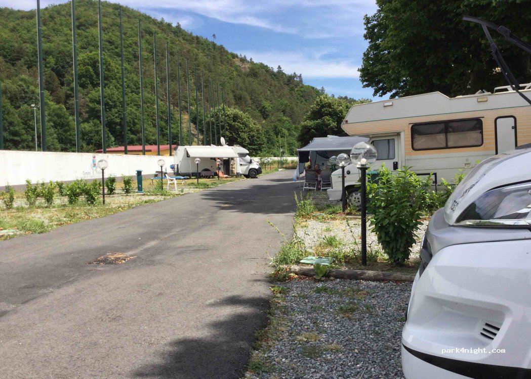 Area Sosta Camper Pontinvrea — foto 5