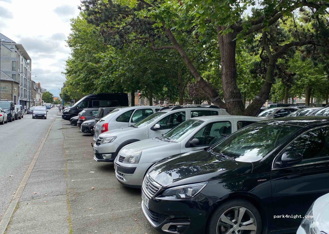 (35400) Saint-Malo - 5 Boulevard de la Tour d'Auvergne — foto