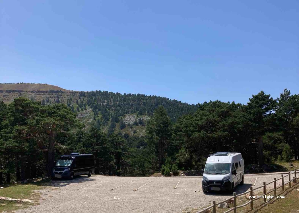 (09679) Burgos - Refugio de Neila — foto 2