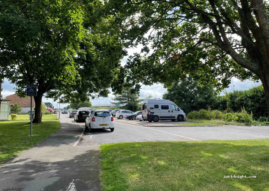 (BN22 7PY) Eastbourne - 56 Wartling Road — foto 2