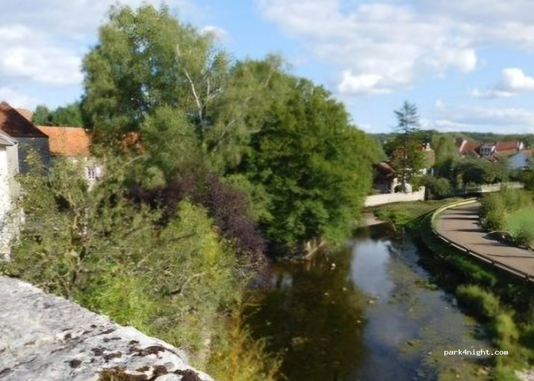 (52120) Châteauvillain - 7 Route de Châtillon — foto