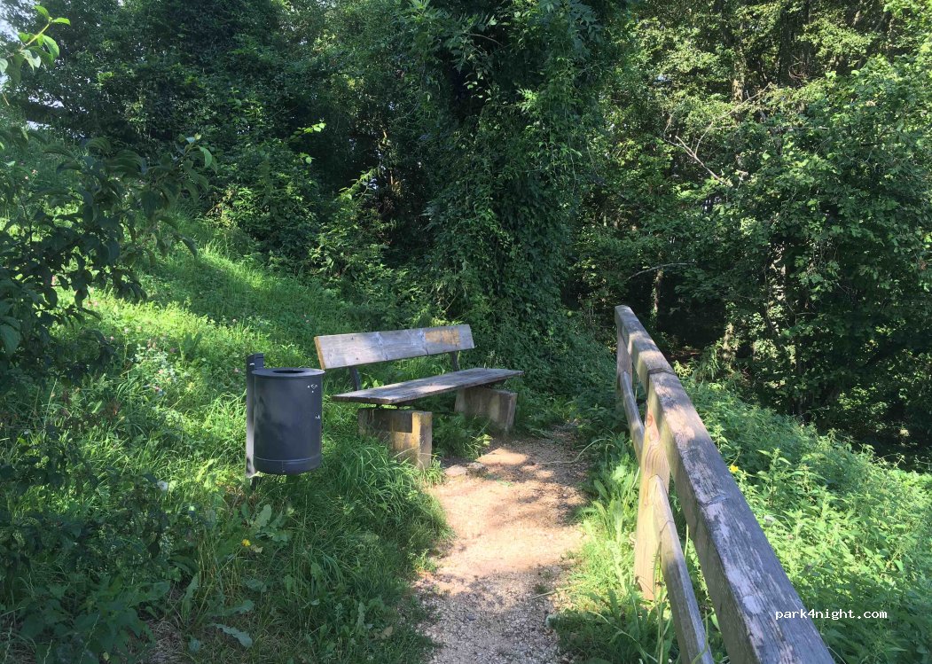 (84489) Burghausen - 74 Unterhadermark — foto