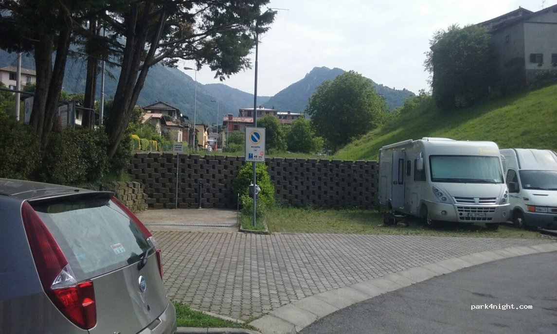 (24024) Gandino - 12 Via G. Pascoli — foto 2