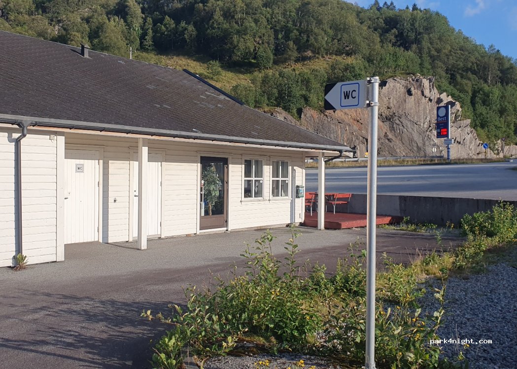 (5590) Etne - 3 Åkrafjordvegen — foto
