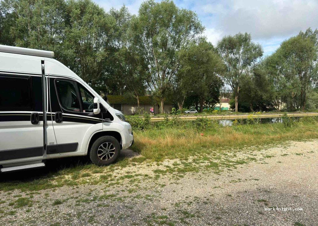 (52000) Chamarandes-Choignes - 1 Chemin de la Haute Bannie — foto