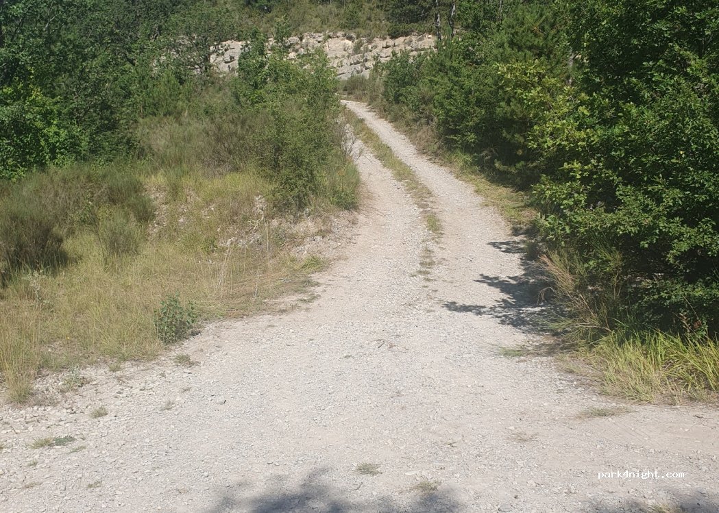 (05300) Salérans - — foto 3