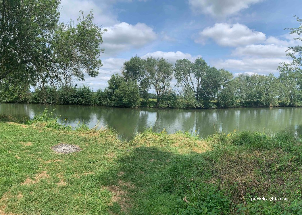 (49140) Rives-du-Loir-en-Anjou - — foto 2