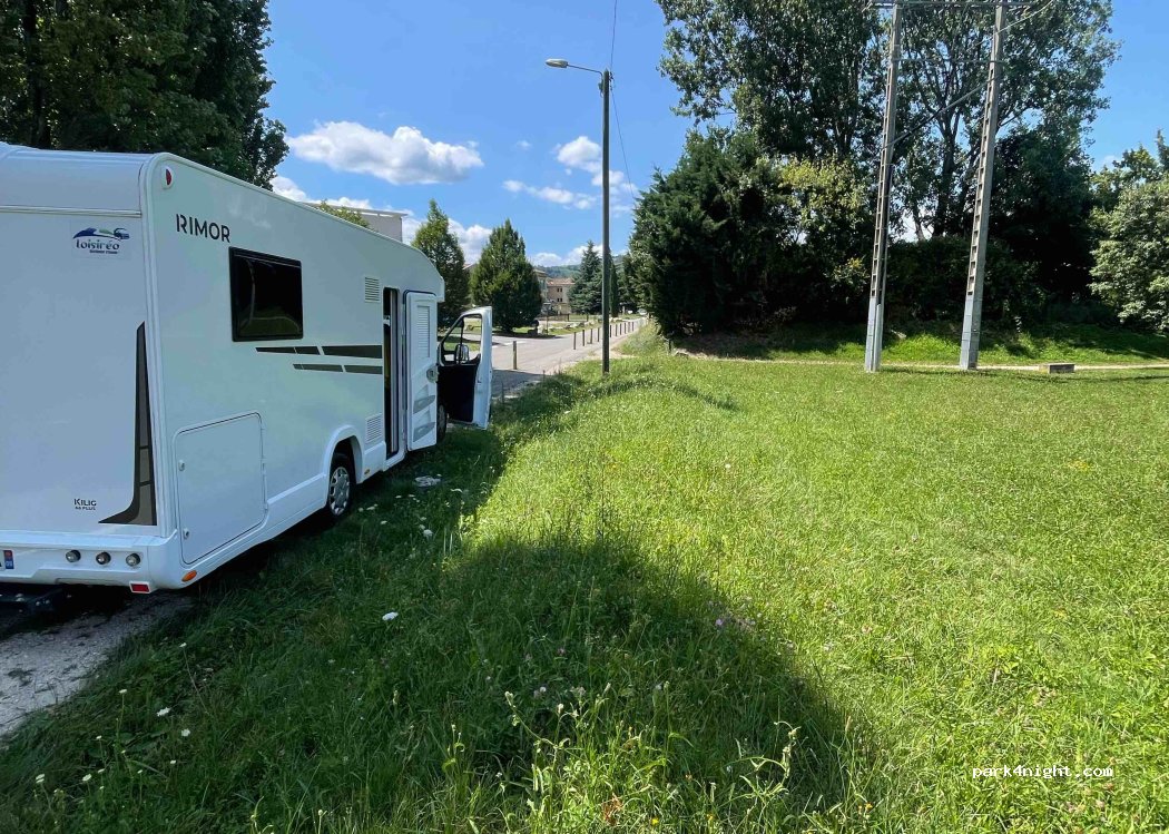 (07300) Tournon-sur-Rhône - 7 Allée des Jardins de Girondy — foto 4