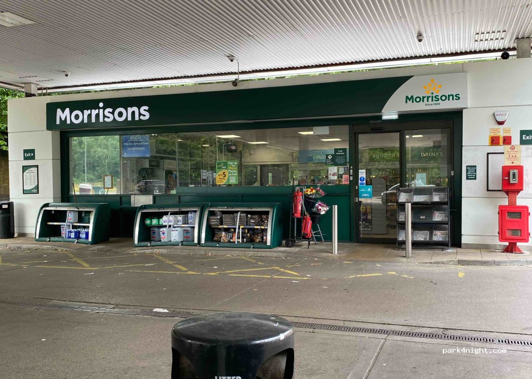 (HP13 5HG) High Wycombe - 2 Parker Knoll Way — foto