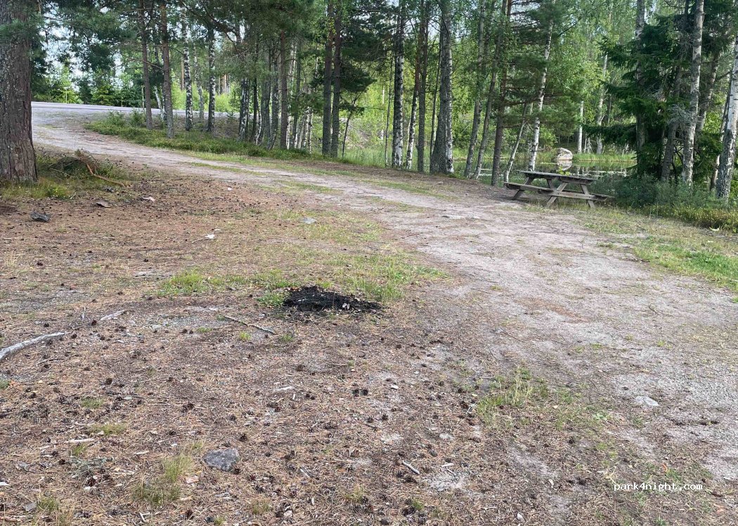(826 75) Sandarne - Unnamed Road — foto 2