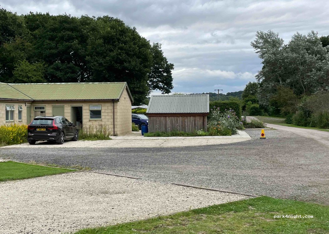 Greensprings Caravan Park — foto