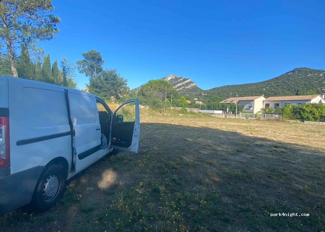 (30170) Saint-Hippolyte-du-Fort - 6 Chemin du Pavillon — foto