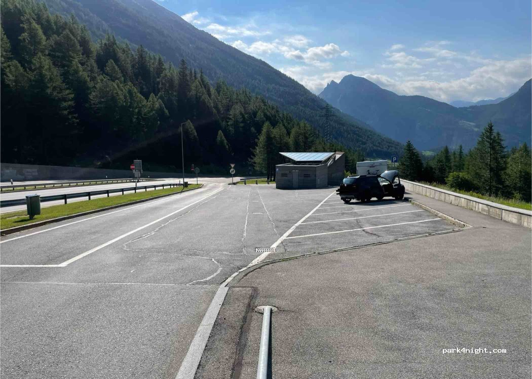 (3907) Simplon - 106 Simplonstrasse — foto