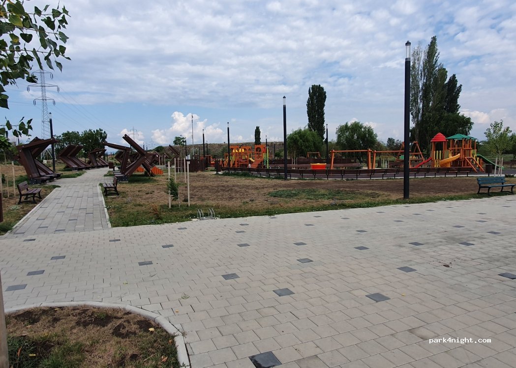 (120036) Buzău - Aleea Parcului Tineretului — foto