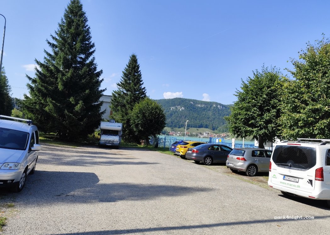 (049 73) Dedinky - Unnamed Road — foto 4