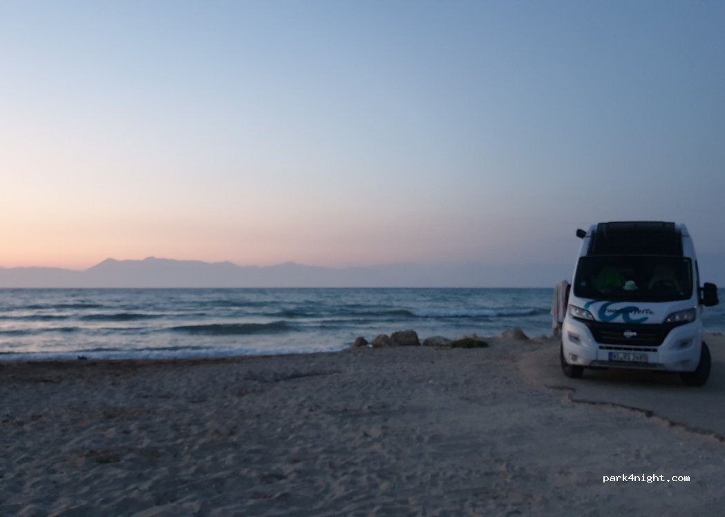 (490 81) Sidari - Unnamed Road — foto