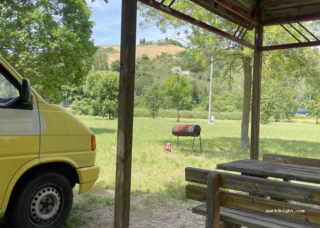 (61028) Sassocorvaro - SP3 — foto
