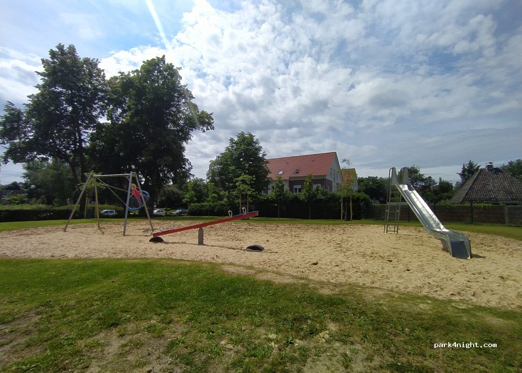 (49610) Quakenbrück - 45 Reddehals — foto 2