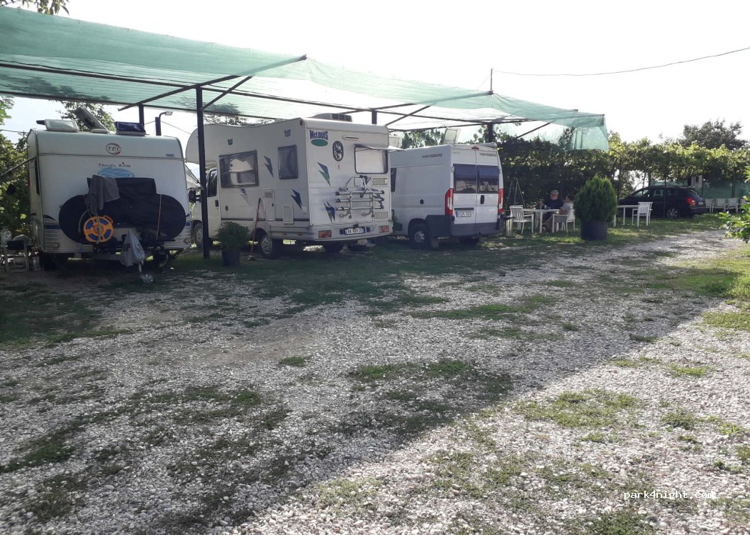 Gjirokastra Adventures Camping — foto 4