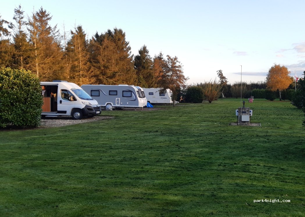 Windmill Farm Caravan Park — foto 2