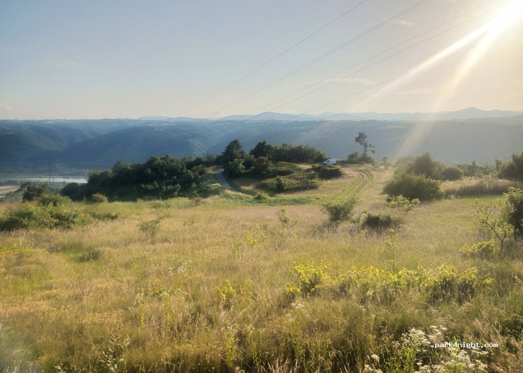 (26600) Serves-sur-Rhône - Les Côtes et les Marais — foto