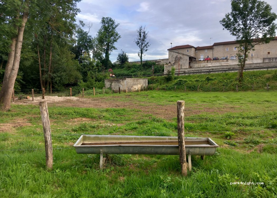 (52170) Bayard-sur-Marne - 2 Avenue Georges Châtelain — foto 3