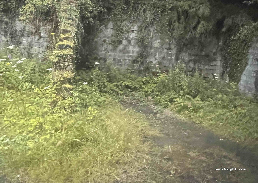 (SA8 3BR) Pontardawe - 31 Bryn Llewelyn — foto 2