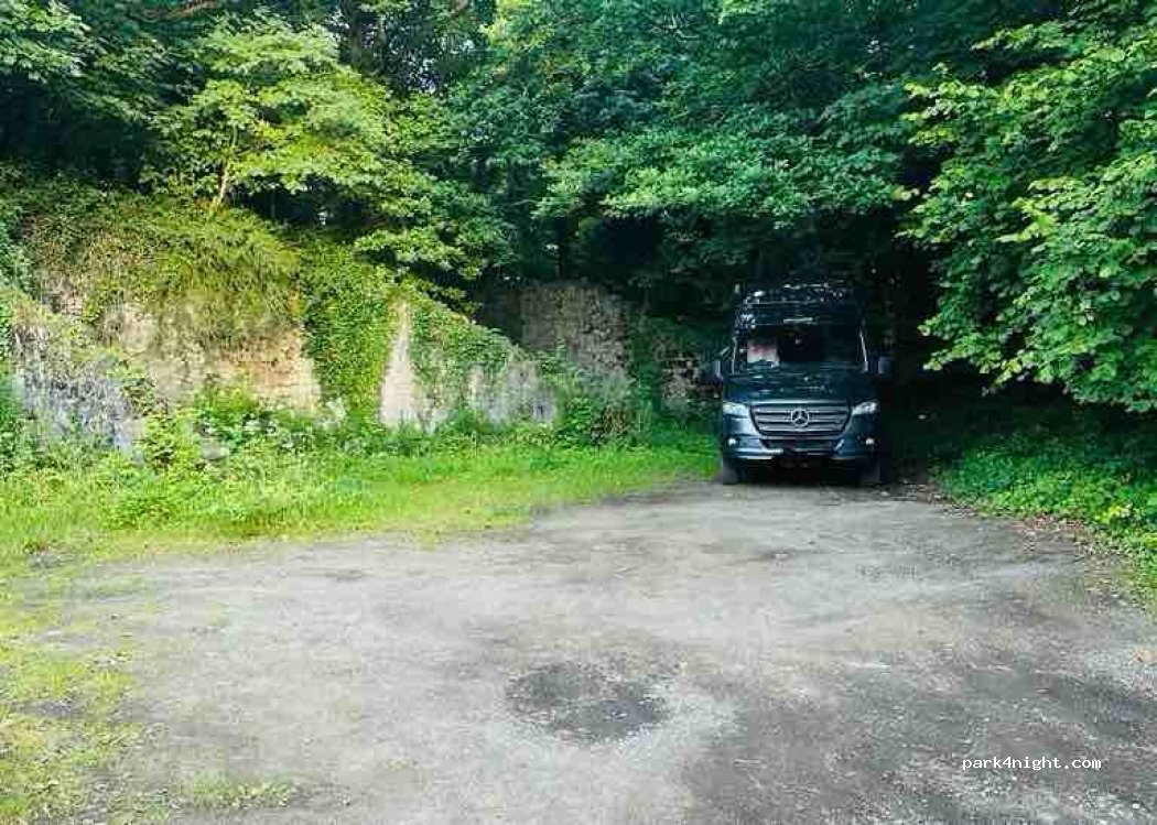 (SA8 3BR) Pontardawe - 31 Bryn Llewelyn — foto 4