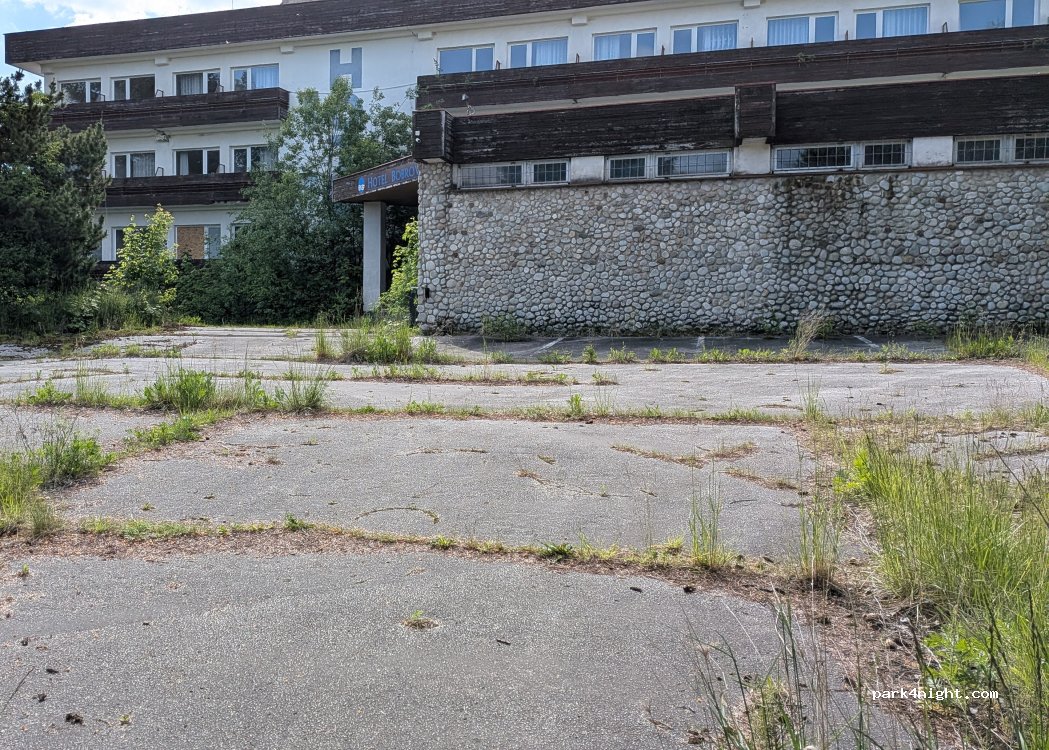 (032 23) Liptovská Sielnica - Unnamed Road — foto 3