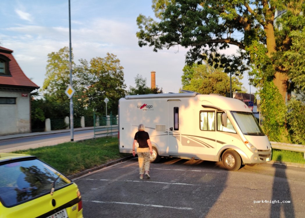 (530 03) Pardubice I-Staré Město - Mezi Mosty — foto