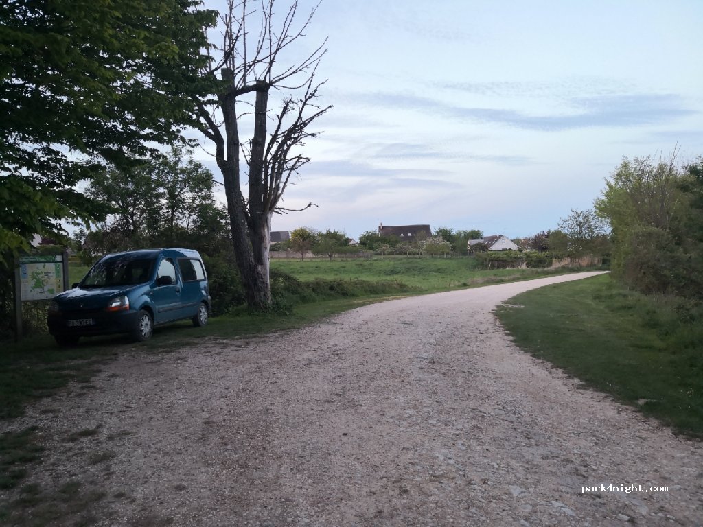 (41100) Coulommiers-la-Tour - 5 Ruelle des Douves — foto 3