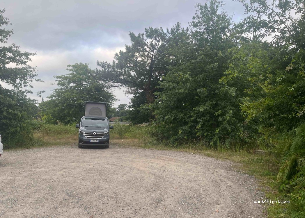 (33260) La Teste-de-Buch - 89 Avenue de Bisserié — foto