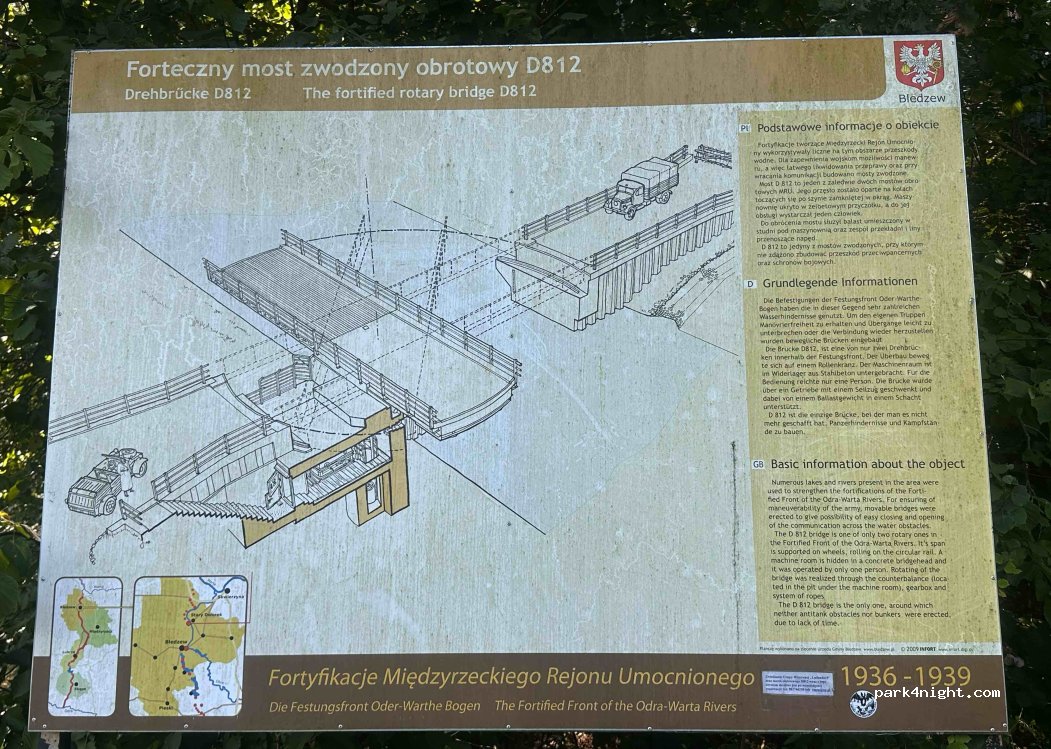 (66-350) Stary Dworek - Unnamed Road — foto
